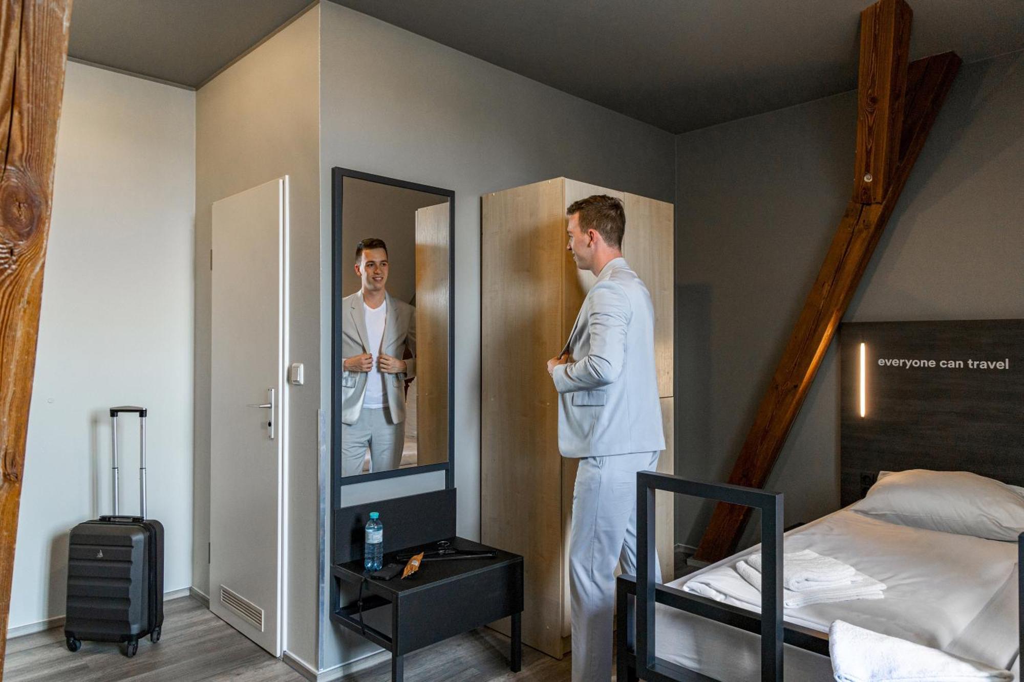 A&O Leipzig Hauptbahnhof Hostel Cameră foto